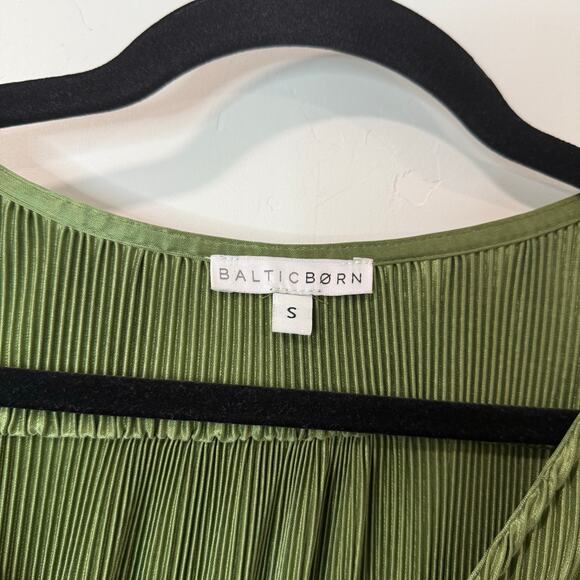 Baltic Born Women's Athena Maxi Dress Pleated Green Short Sleeve V Neck Small - Picture 6 of 8